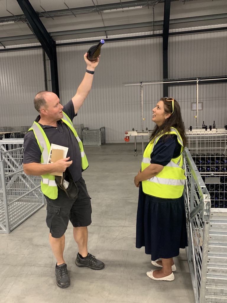 wstauk's tweet photo. Co-chair of All- Party Parliamentary Wine &amp; Spirit Group, @Nus_Ghani , visits @RathfinnyEstate to celebrate #Sussex #GIStatus 
@SussexWineProd 
https://t.co/WAaU19PBWV https://t.co/Xgu9zmMTpF