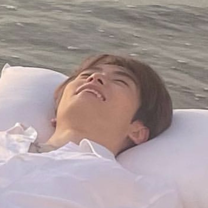 simpyoonoh's tweet photo. my cute pookie bread https://t.co/HTQEI2i3jD