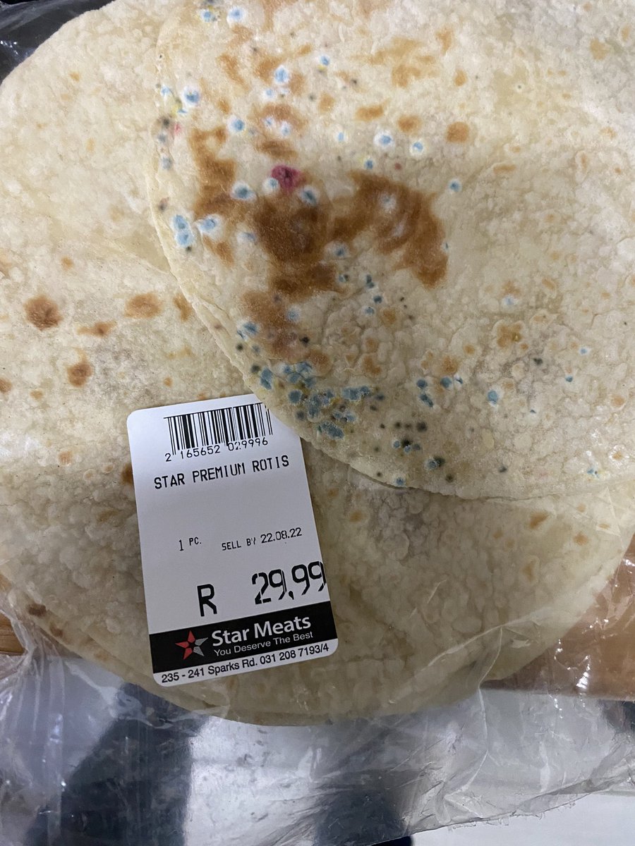 Terence_Chetty's tweet photo. @starmeatsza here are the images you wanted of your mouldy roti;  Purchased 21/08/2022;
Pathetic customer service!
#NationalStutdown #OmegaFreestyle https://t.co/BunlvsJ4YA