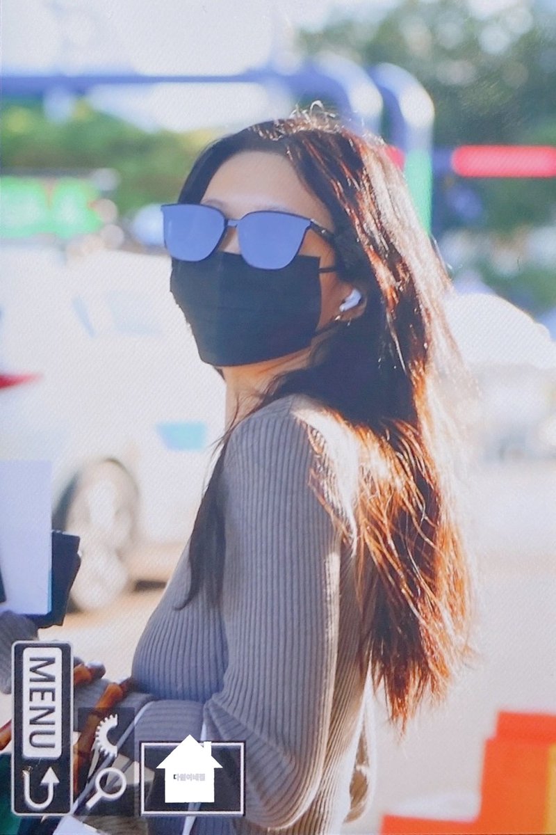 1997dawonhouse's tweet photo. 220823 인천공항 입국 🛬 프리뷰(2)
고생많았어🥺 빨리 집 가서 푹 쉬어 💕
#WJSN #DAWON 👸🏼
#우주소녀 #다원 #우주소녀다원 https://t.co/7VsnGFvKN6