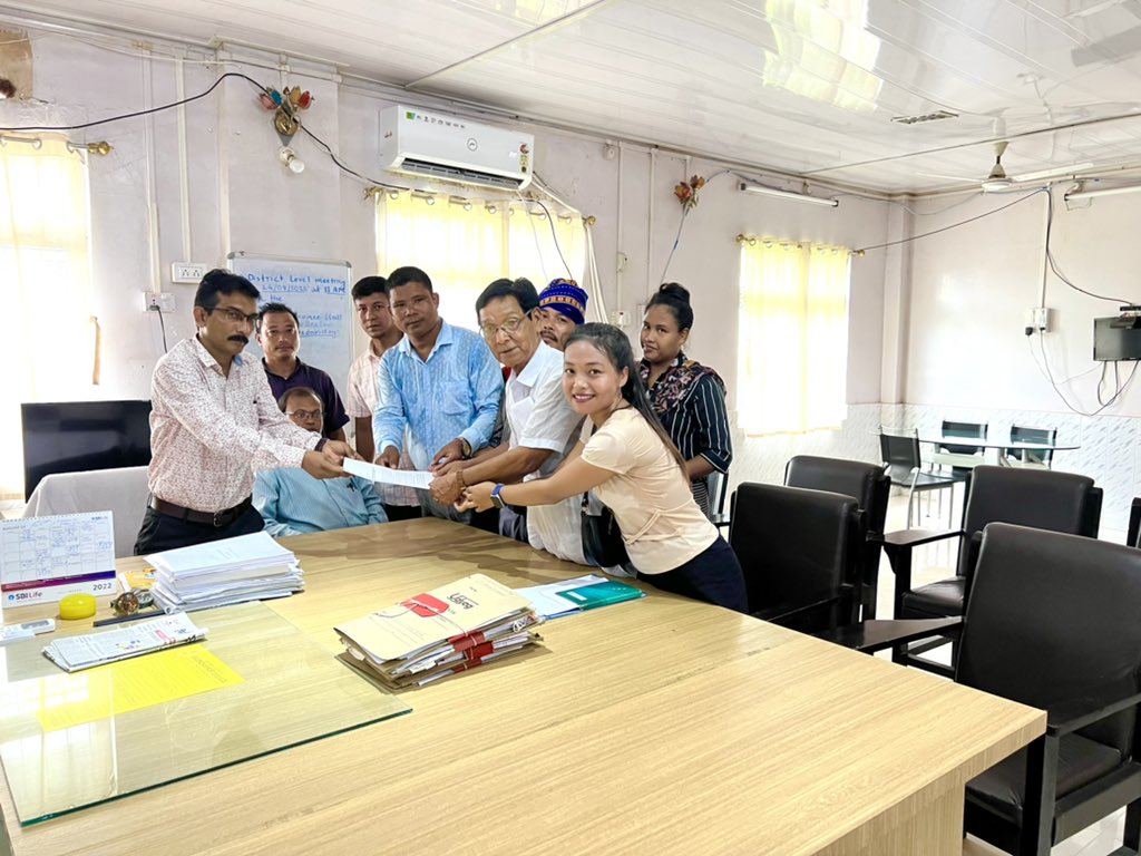 preang287's tweet photo. Tini Mass Deputation tei Memorandum rilaimani Greater Tipraland ni Sanmung no twiwi Santir Bazar SDM Office o. 

#OneLastFight2023ForGreaterTipraland #Thansa 
Bubagra long live @PradyotManikya https://t.co/hkpI2kJ4Tz