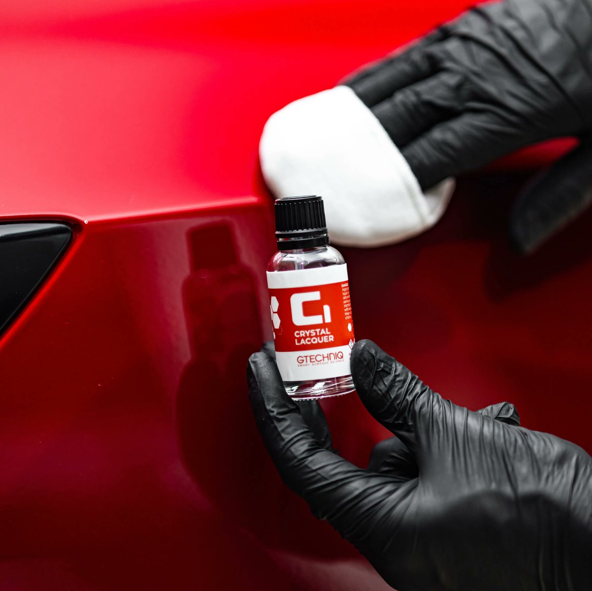 ✨ The original Gtechniq ceramic coating✨ 

C1 Crystal Lacquer is extremely easy to apply and ideal for someone new to applying ceramic coatings, or for someone who wants a coating that is durable, but not too much hassle to apply.💎