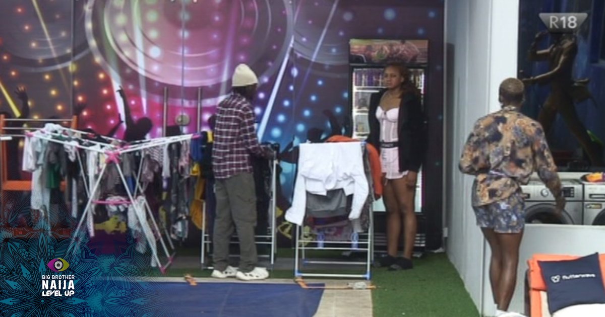 BBNaija's tweet photo. Eloswag lost his cool during the argument. He regrets shouting and in a conversation with Chomzy and Hermes, he agreed that the Housemates need to show more love and kindness to one another.
Click here 👉🏿 https://t.co/NhcdNV9FOG for more #BBNaija gist. https://t.co/Fr55gk2PF2