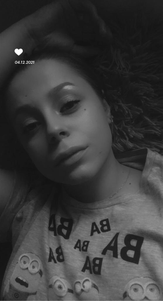 SiminaBotez's tweet photo. ❤️🫦 https://t.co/mcb72gQB52