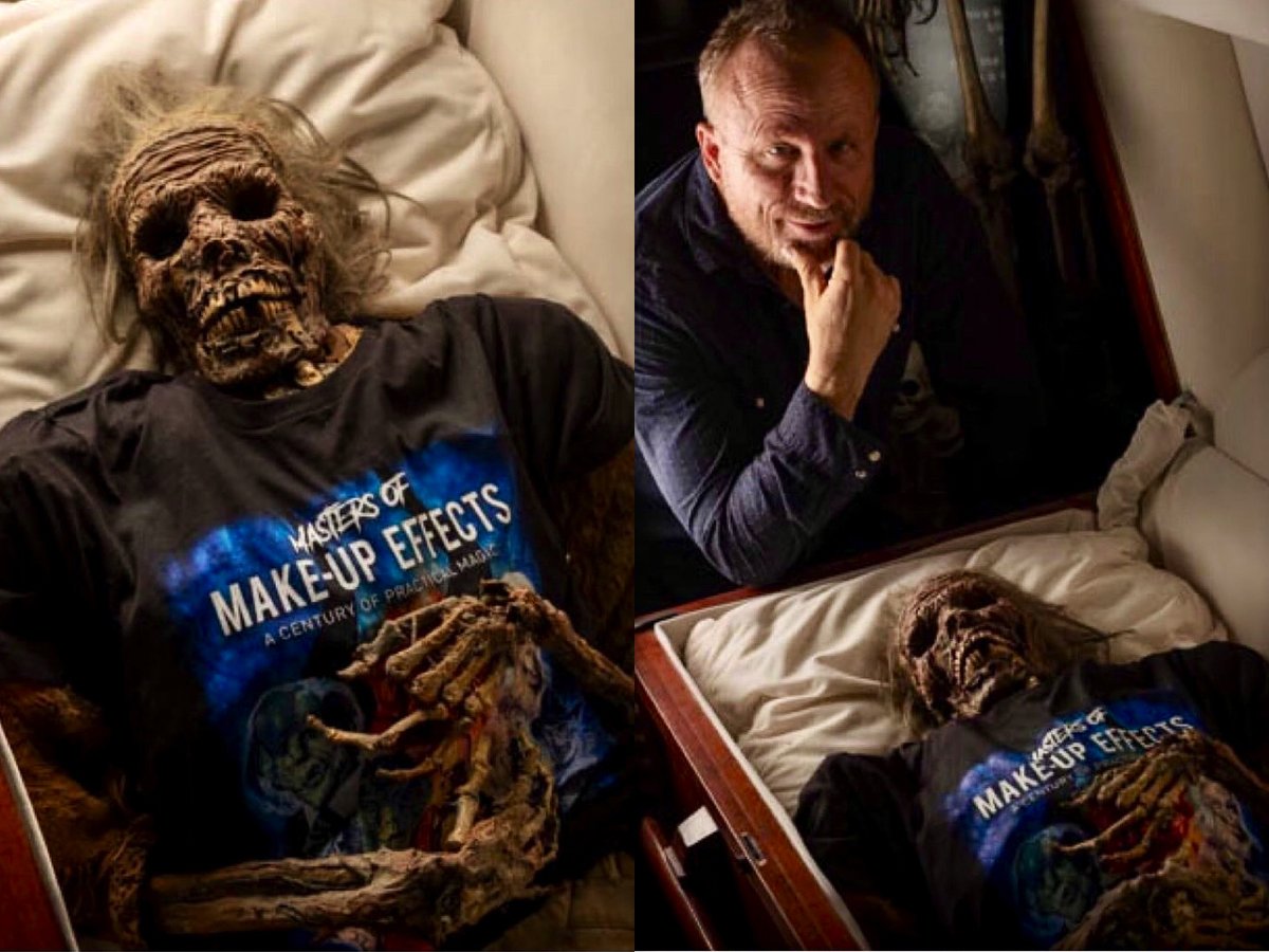 MarshallJulius's tweet photo. Norman Bates: Mother! Oh God, mother! Monsters! Gore! Subtle age make-ups...
Ma Bates: Shut up Norman and order me a copy of #MastersOfMakeUpEffects...
Thanks to make-up master Mike McCracken for going full psycho to plug our book. Coming VERY SOON!
https://t.co/1tI9d08lvU https://t.co/PRoJgqg8wl