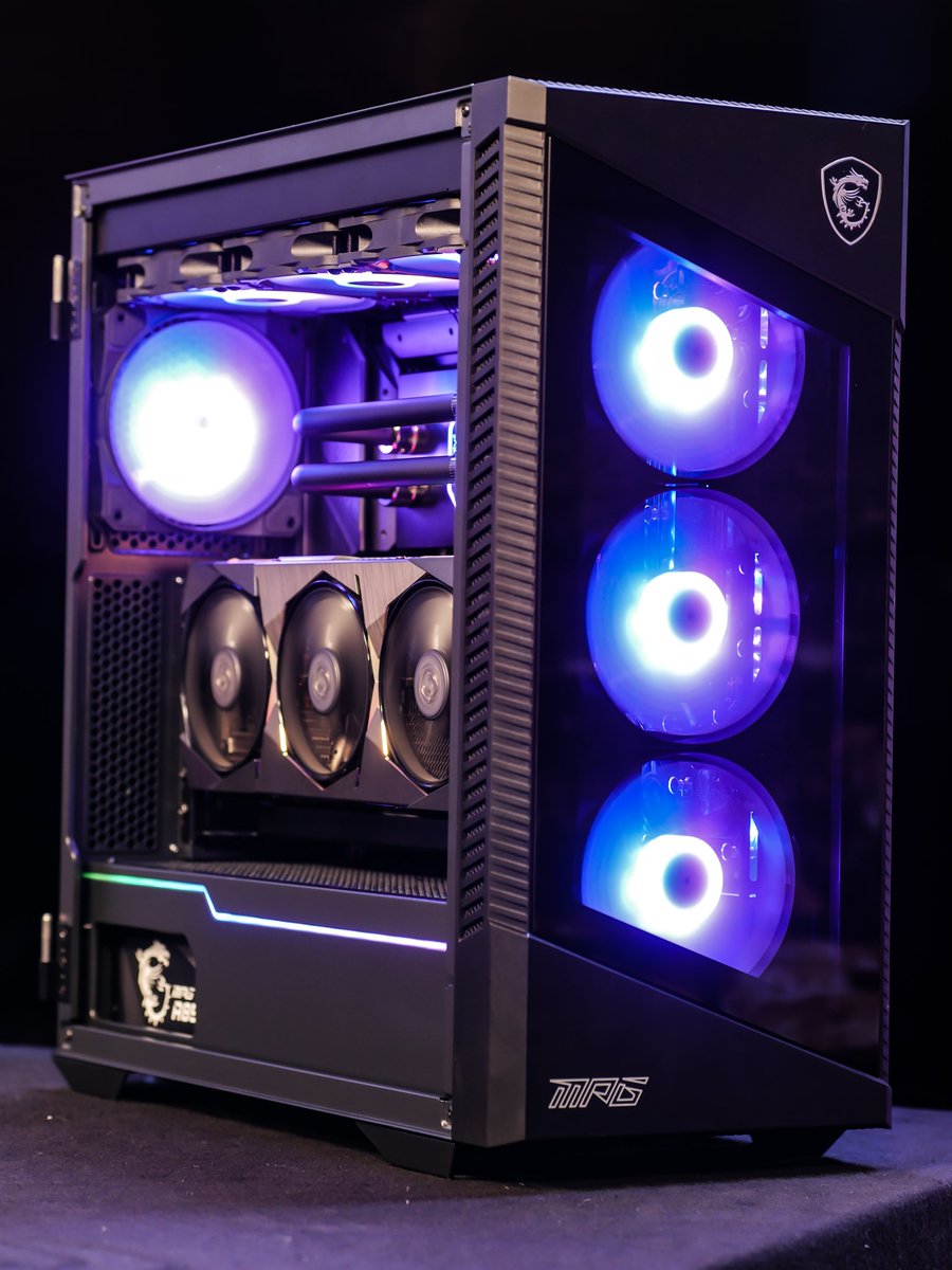 yereckt's tweet photo. ⚠️GIVEAWAY⚠️

Actuellement il y a un concours avec @msifrance sur le twitter @Bethesda_fr pour tenter de gagner un pc que j'ai monté en live : 

https://t.co/oybyUR1cuo

N'hésitez pas à tenter votre chance !! 
Photos du pc en dessous ⬇️ 

⚠️ RT au max si la config te plaît !! ⚠️ https://t.co/UrnKzRW1pm