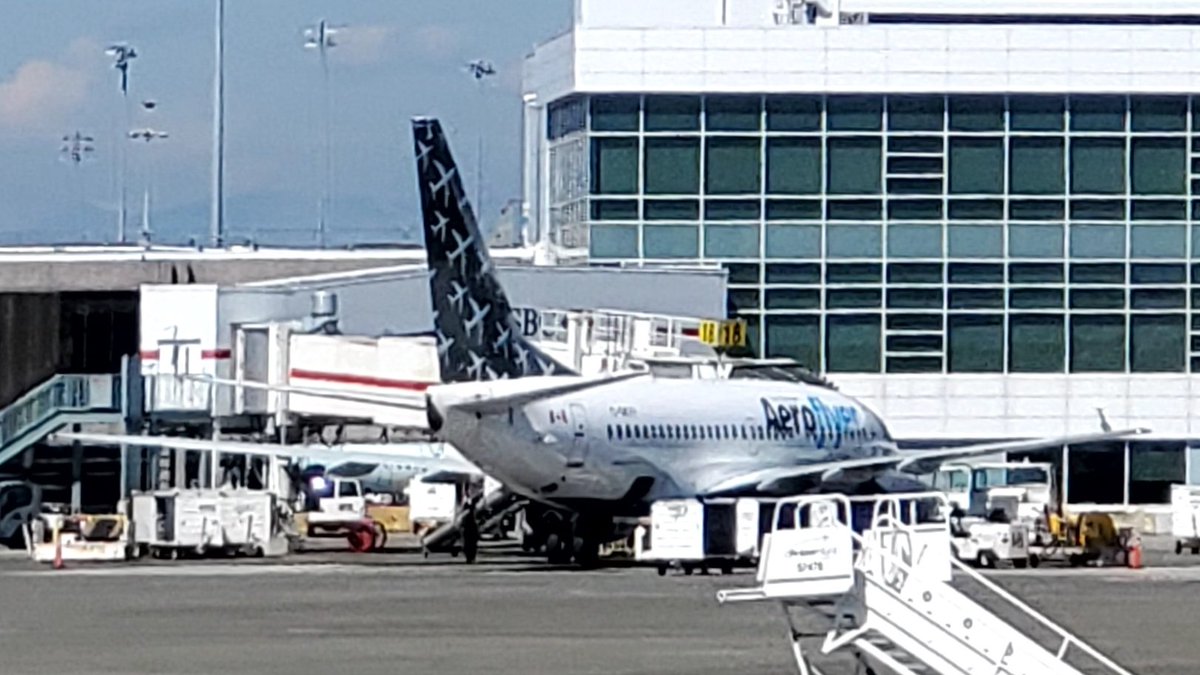 veryboeing's tweet photo. My first sighting of KF's Aeroflyer #B737 -6CT #CGKFP in CYVR https://t.co/BCIvlPsSYR