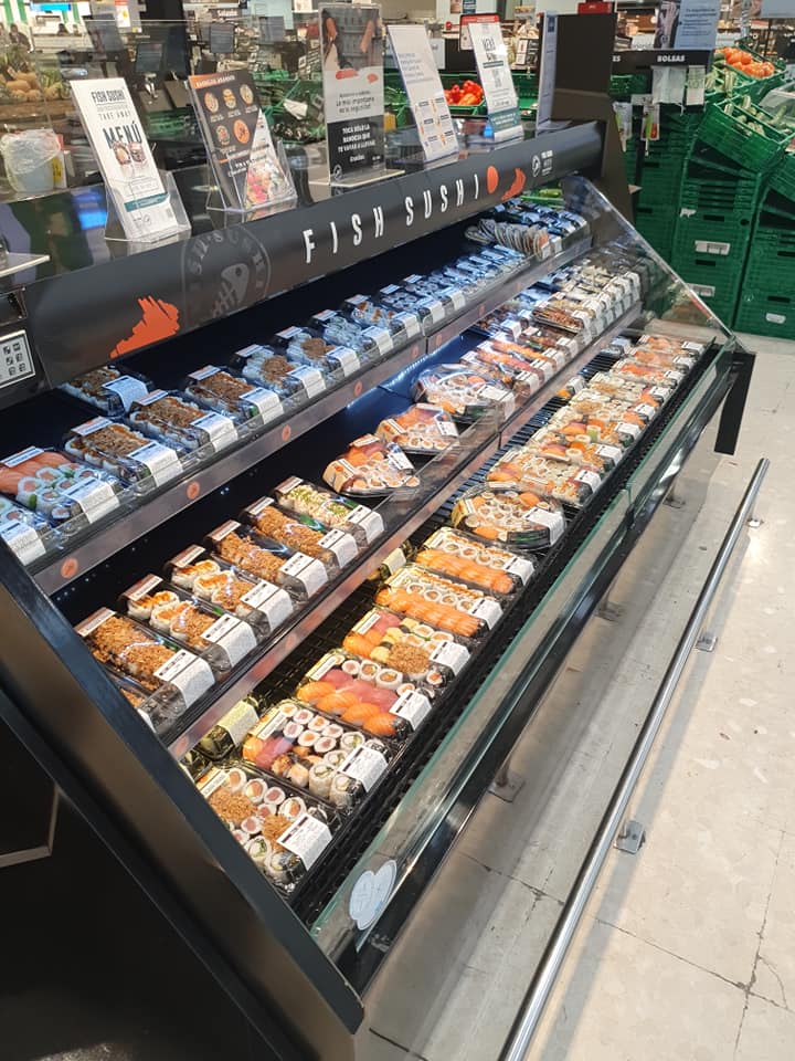 HoleaHuelva's tweet photo. ¿Te apetece sushi? 🍣 En Fish Sushi Huelva lo preparan diariamente y con ingredientes de la mejor calidad. Puedes encontrarlos en el interior de Carrefour 😍
#Sushi #FishSushi #Holea #HoleaHuelva https://t.co/3UHLU5mkcL