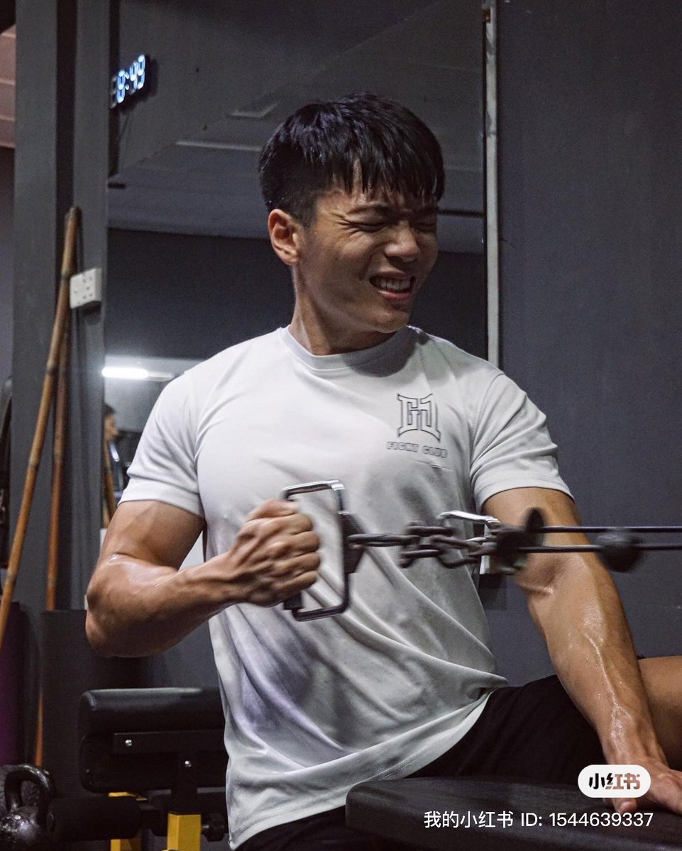 Lyrix_Lee7's tweet photo. 🏋️✔️ https://t.co/f3UOtMZiqO
