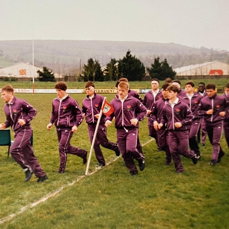 Munsterrugby's tweet photo. Brilliant pics from the Rowntree family archive of Graham at Musgrave Park with England Schoolboys as a 17-year-old! 

33 years on, he leads Munster as Head Coach for the 1st time at Musgrave Park this Friday on a very special occasion for the Rowntree family.

#MUNvGLO #SUAF 🔴