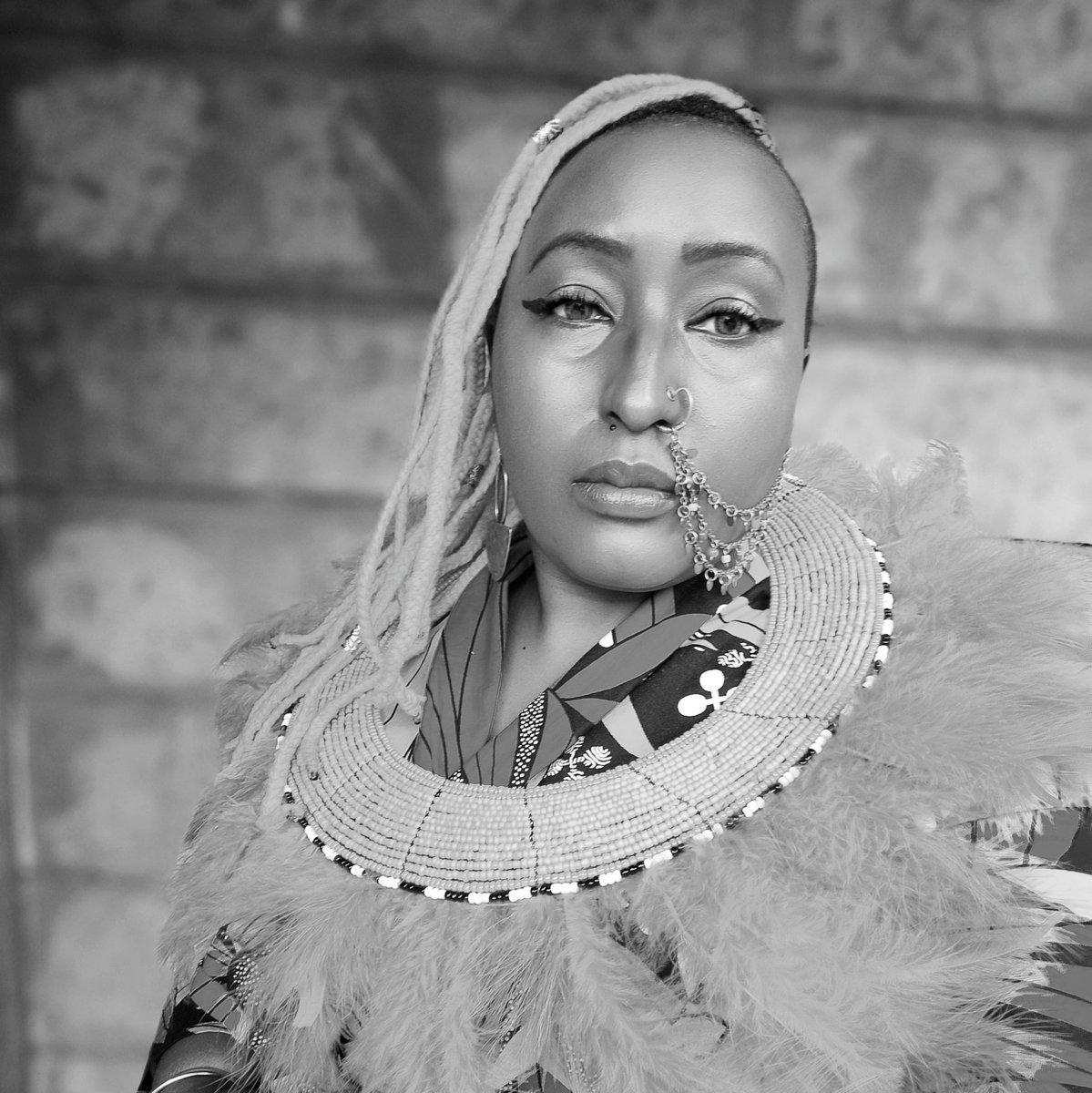 potentash's tweet photo. "Dare to love yourself
as if you were a rainbow
with gold at both ends." Author-Poet Aberjhani

Nath by @AparGadek
Feather necklace @chayssy  #NewProfilePic https://t.co/TBxbTnuCbo