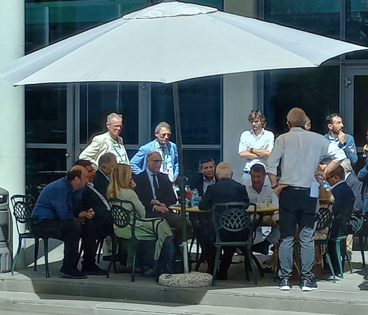 spighissimo's tweet photo. Dal meeting dei Ciellini di merda di Rimini

Mi sa che ci prendono tutti per il culo...o sbaglio? https://t.co/IEo4Dsjop5