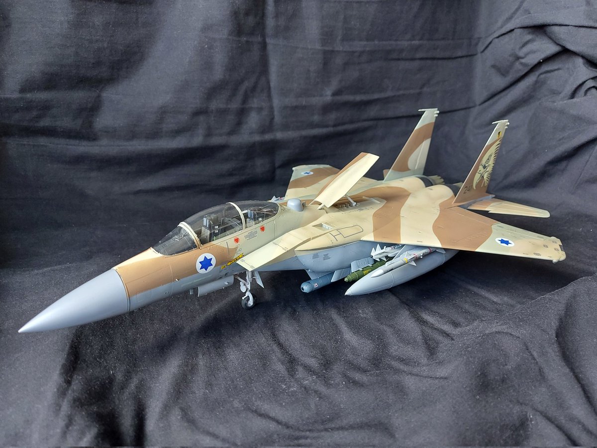 hawkt1's tweet photo. F-15i @IDF #mainlymilitarymodelling https://t.co/zNK8IZsndr