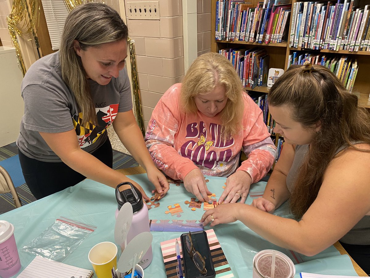 racheljudith5's tweet photo. Our Activity to Unite puzzle challenge brought lots of laughter to start our morning! @GrangeES https://t.co/3Uf9c0686T