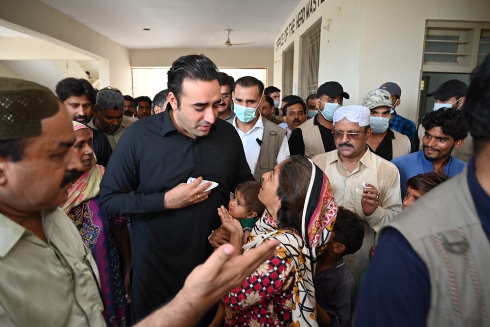 sharjeelinam's tweet photo. National Leadership is available with the people in difficult time. https://t.co/iXuhMJ0v5N