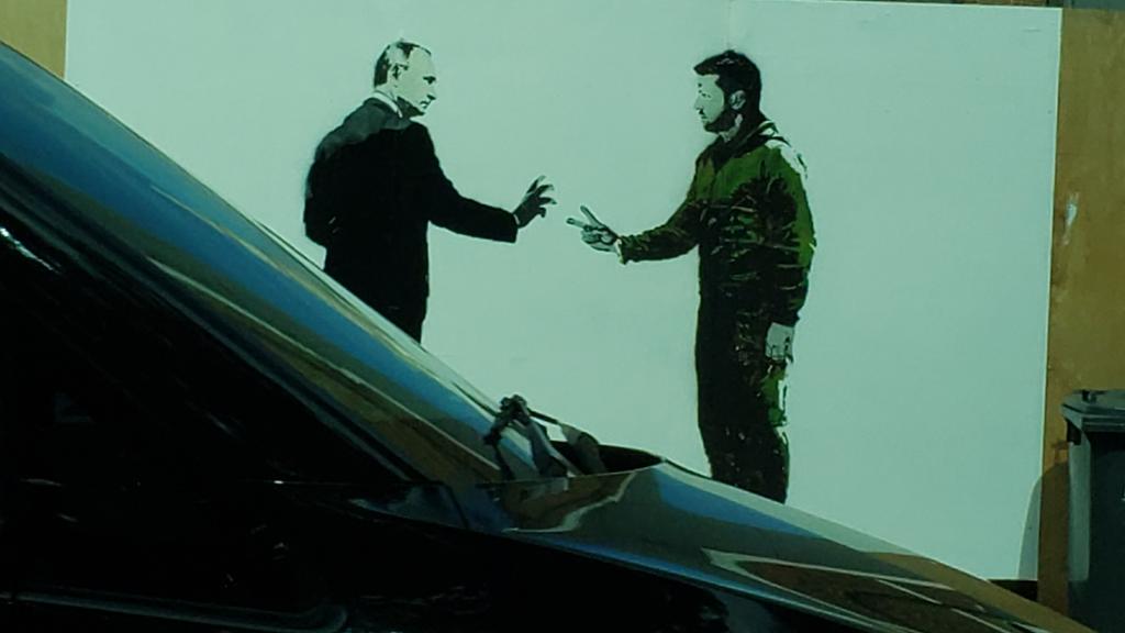 waplrocks's tweet image. Banksy 🇬🇧 London ✌
#WAPLIntlIncidentEuro22 
#FoxWorldTravel