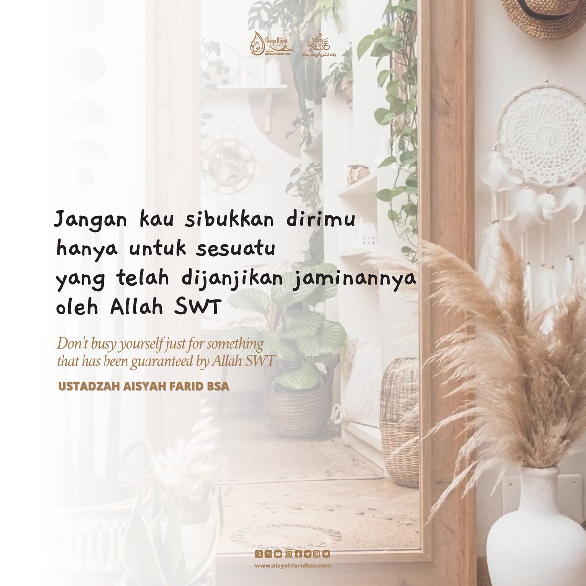 aisyahfaridbsa's tweet photo. Rezeki, jodoh, kehidupan ataupun kematian telah dijamin oleh Allah SWT. Jangan terlalu berusaha keras untuk mengejarnya. Upaya Allah untuk kita lebih besar daripada usaha kita untuk diri kita sendiri.
#aisyahfaridbsa
#ustadzahaisyahfaridbsa
#cahayahijrahevent
#jaminanAllah https://t.co/hySQJWsSB8