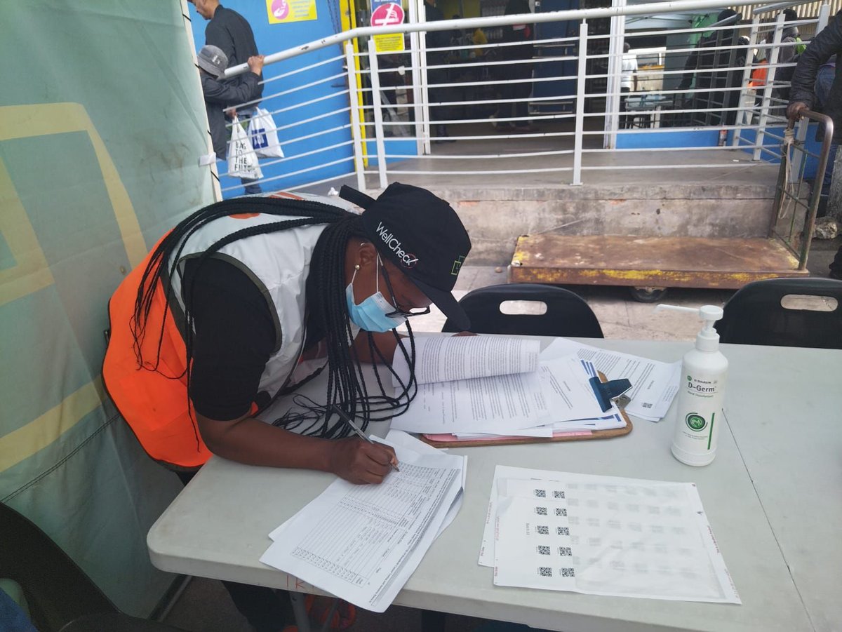 IRDGlobal's tweet photo. IRD’s WellCheck team continues to work on safeguarding individuals and employees in South Africa, providing free RDT COVID testing as well as mental health and food support for those who test positive.
🧵...
#irdglobal #ird #wellcheck #southafrica https://t.co/fvWekKUcPj