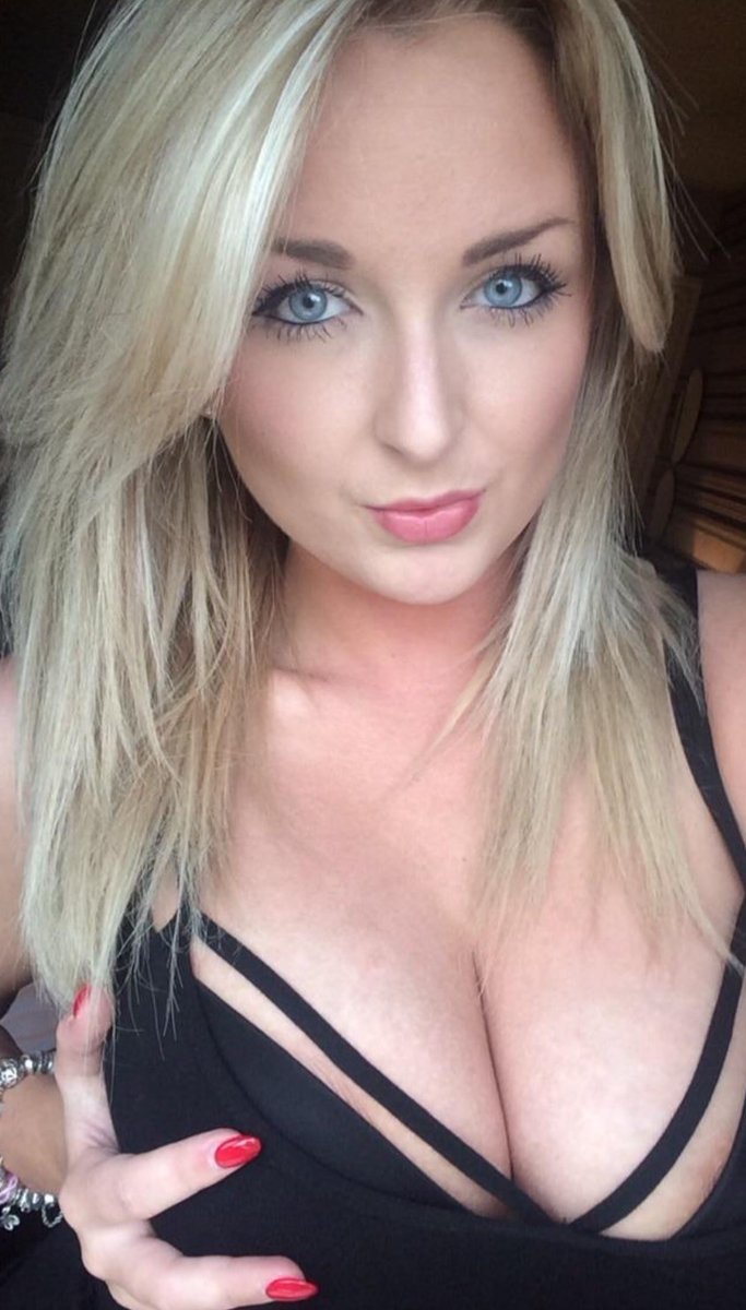 Meine Lippen wollen deinen dicken Schwanz!❤💖
#retweet #horny