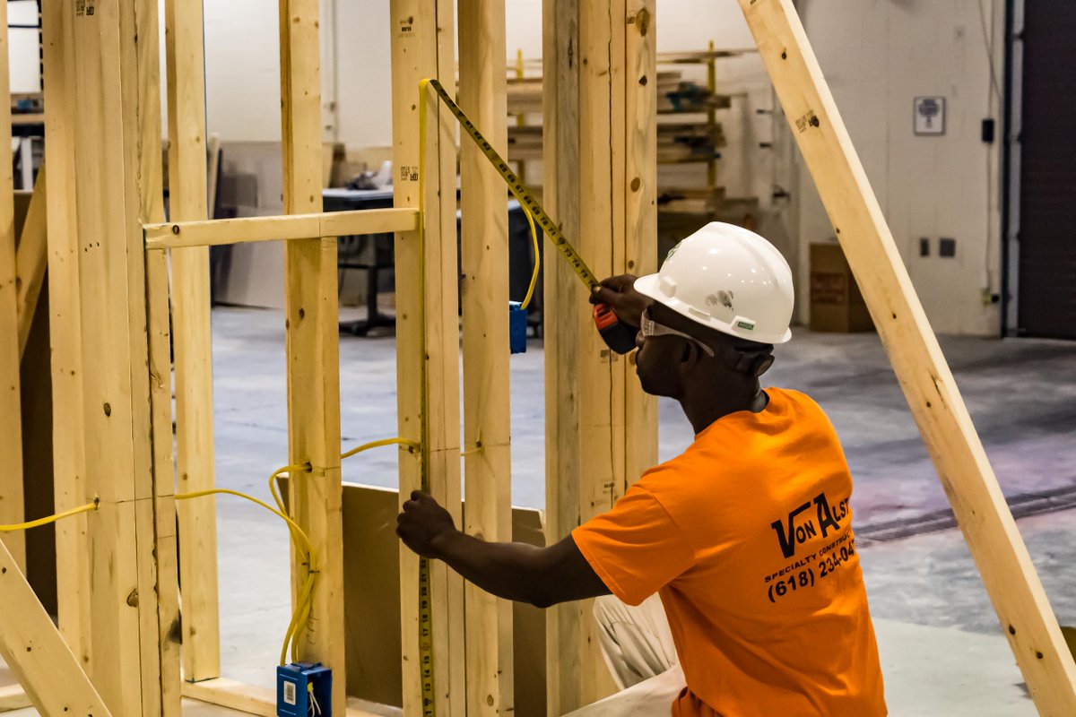 Illinois Works accepting applications for pre-apprenticeship program funding
chicagoconstructionnews.com/illinois-works…