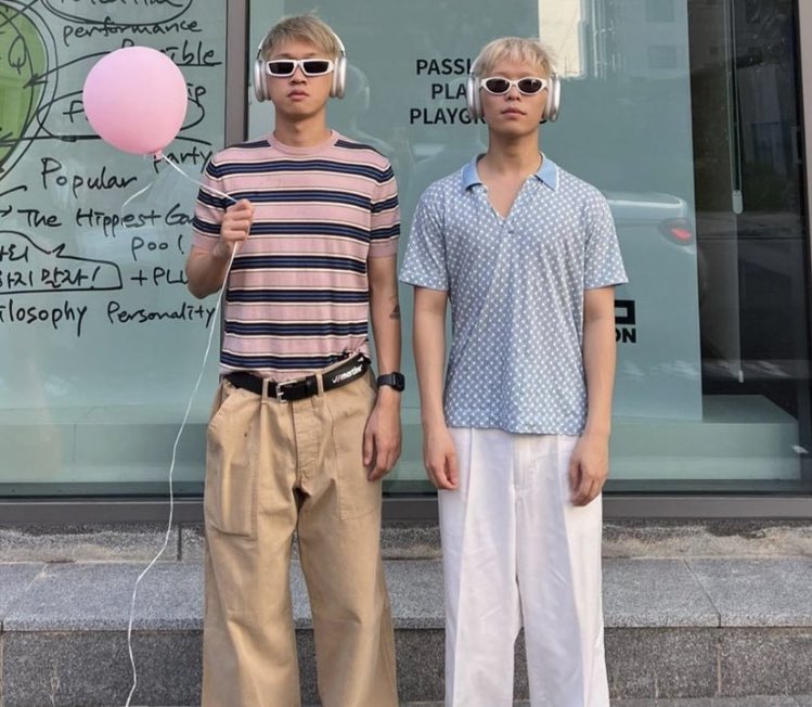 crushdoingthing's tweet photo. omg blonde haired crush!!! https://t.co/BUhjT9ryYW