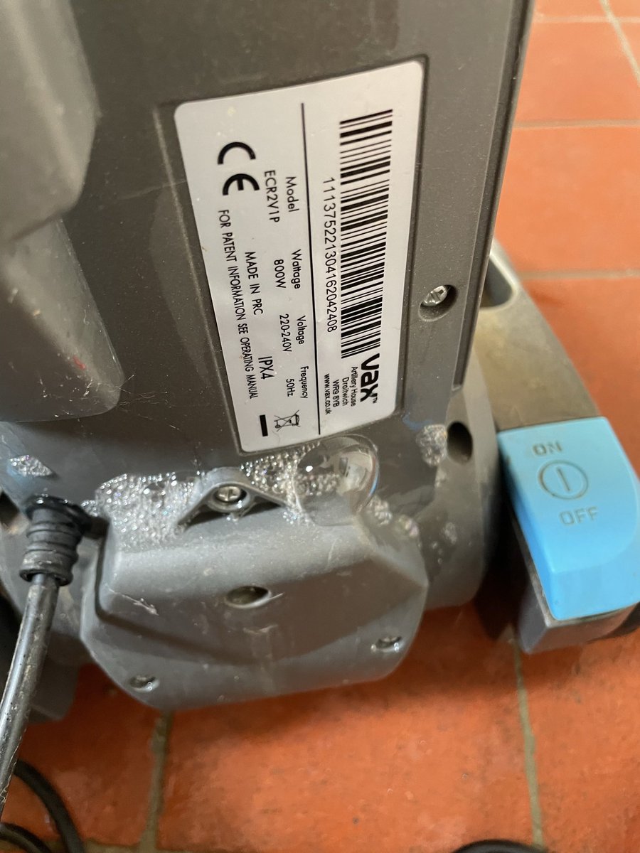Lozzla's tweet photo. @vaxsupport I have water bubbling out of the back of my Vax Pet Advance Dual cleaner.  Have read lots of people with similar problem .  Obviously just out of warranty! Grr  Any fixes? Tripping my electricity https://t.co/Z7HKSPITxD
