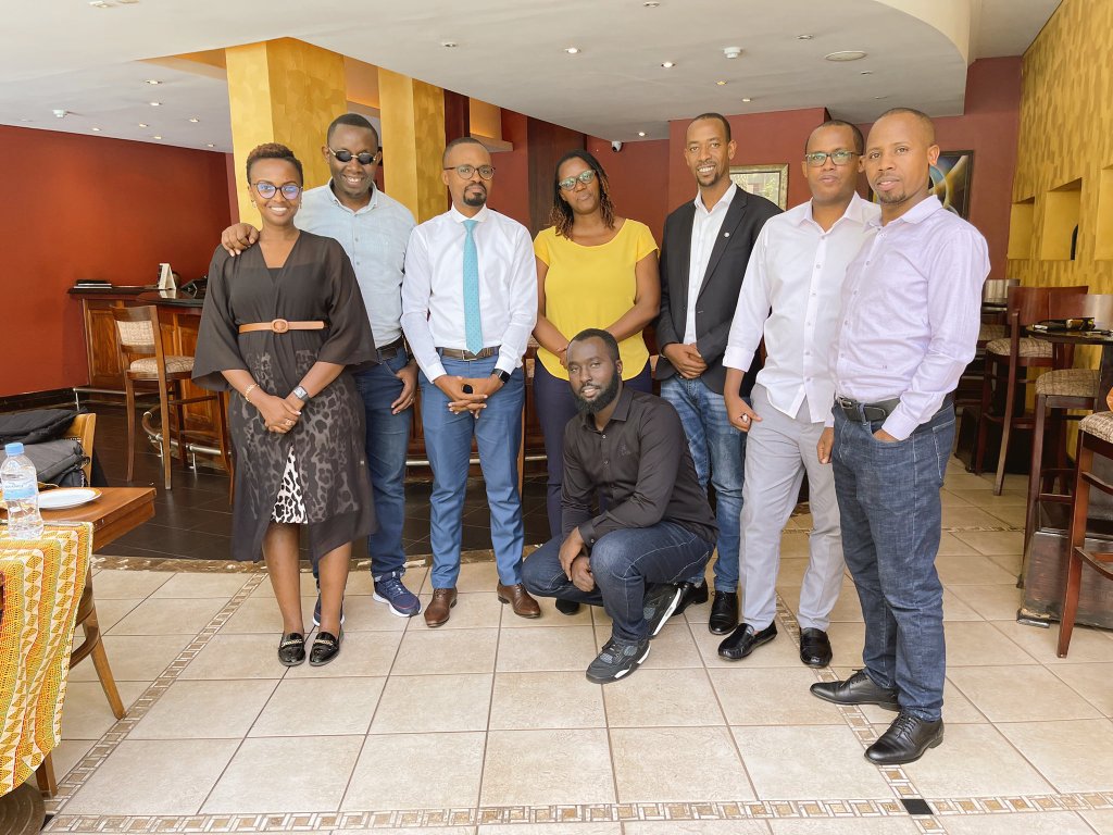 ClaudeKarangwa's tweet photo. Umenyemo bande? https://t.co/ey5dJhFxT2