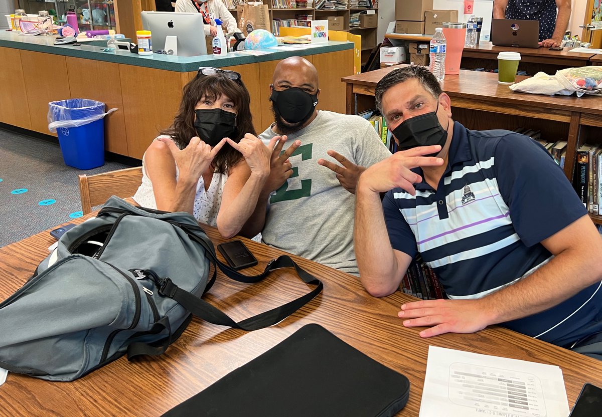 clubob9's tweet photo. Teams of teachers and staff @DickenA2 getting ready for students in less than a week as we kick off the 22-23 school year. #YouBelongA2 #WelcomeBackAAPS @A2schools @A2SchoolsSuper https://t.co/L4SC6TYTXh