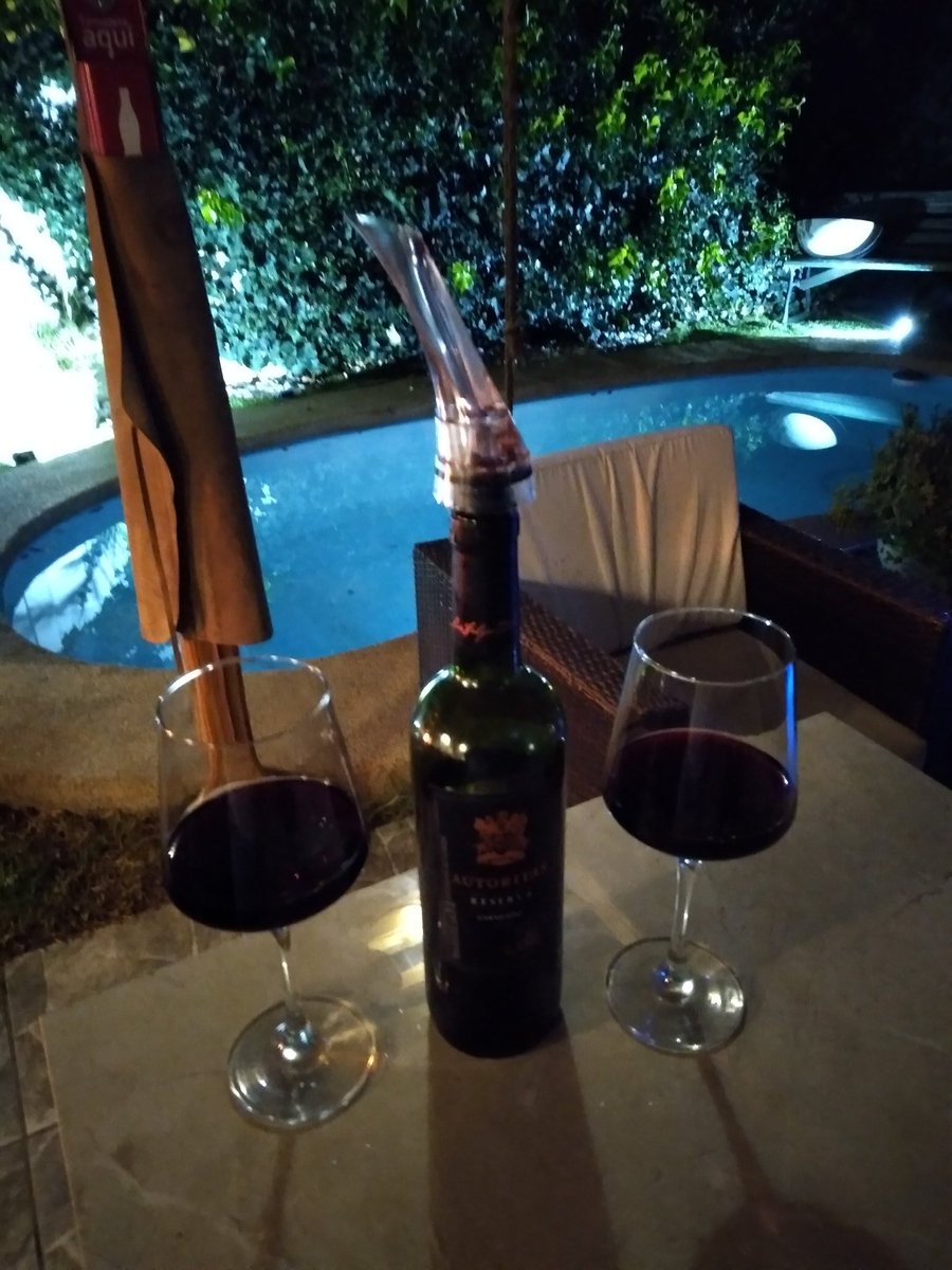 Viumanent1's tweet photo. De anoche....rico descorche...saludos mundillo B..!! https://t.co/EQdyI0bWzV