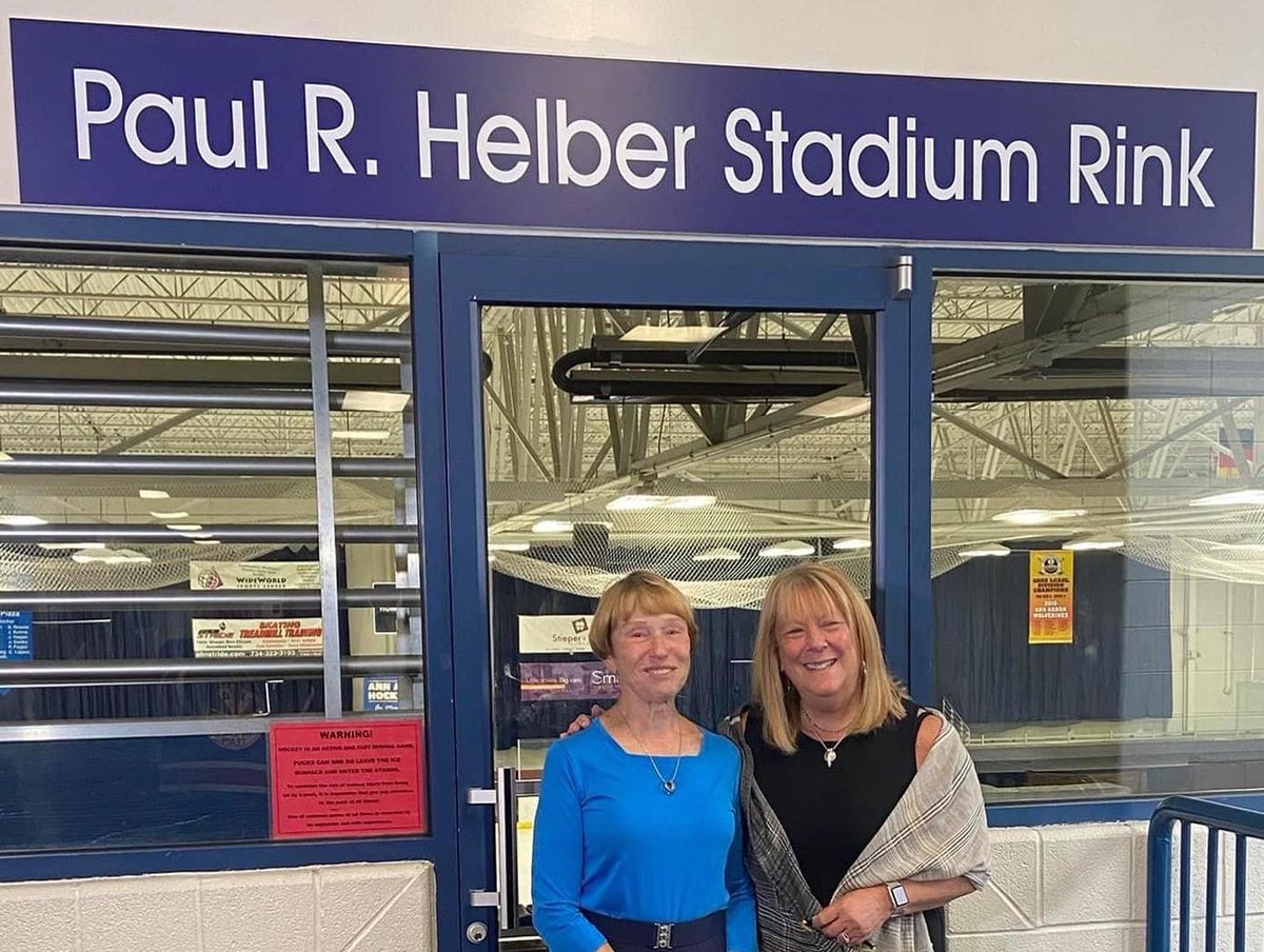 BiggbyIceA2's tweet photo. The late Paul Helber touched very many friends here at #a2ice3 & through the greater AA hockey community over many years. Along w the Helber family, it’s w great pleasure to share the PAUL R. HELBER STADIUM RINK. https://t.co/ERNZvqcT7q