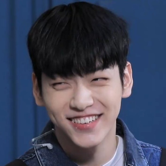 csbshour's tweet photo. cutest person in the entire world https://t.co/FEzXTuiI0p