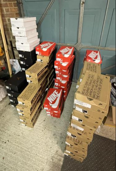 EamonSheikh1's tweet photo. Bot: @Flex_AIO @panaiobot 

looking for bulk asos eu slot takers dm eamon#0077 if interested https://t.co/oh5xj7WLY4