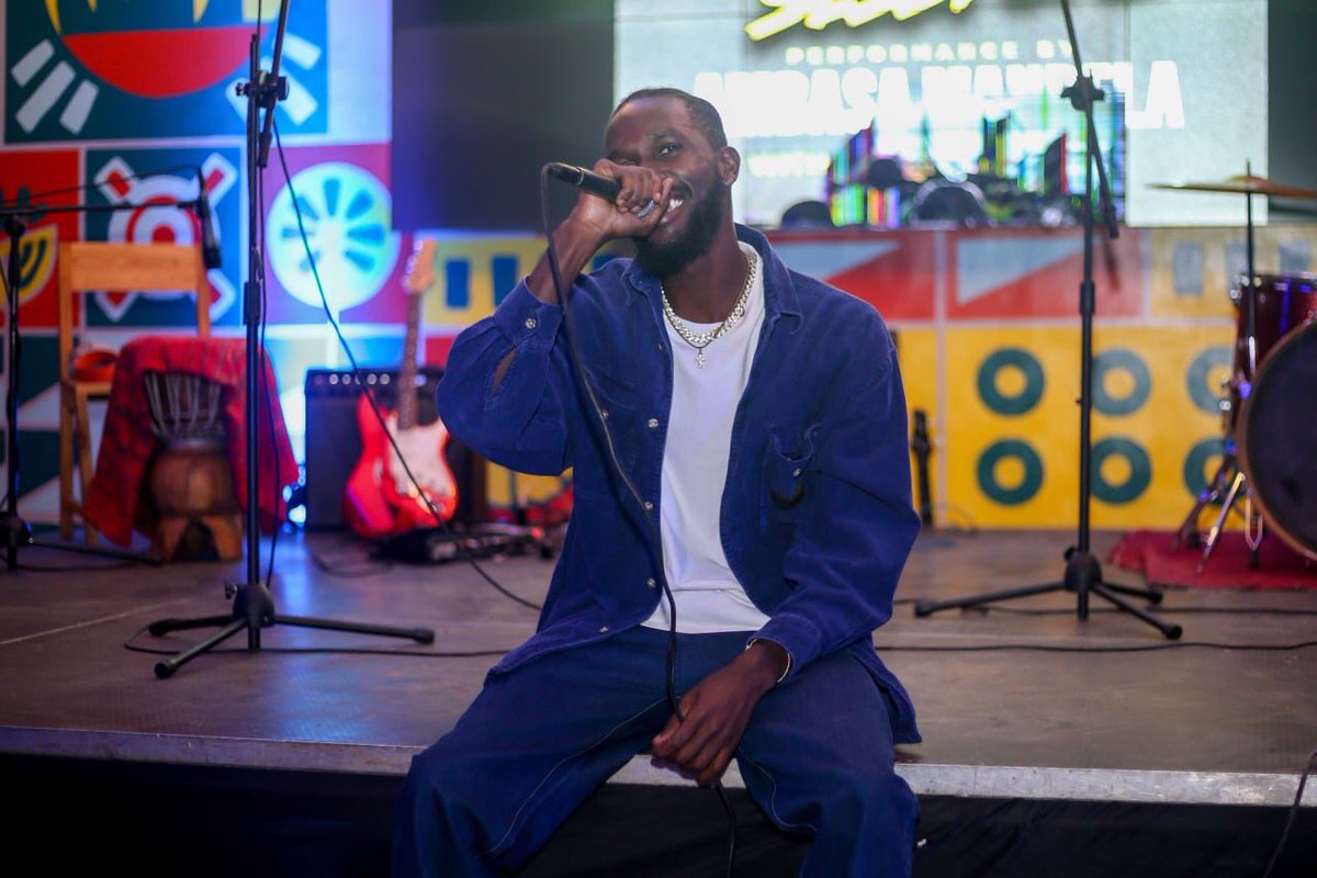 usanii_ke's tweet photo. Recap of the last show with @MandelaAmbasa https://t.co/OJevKJCzjL