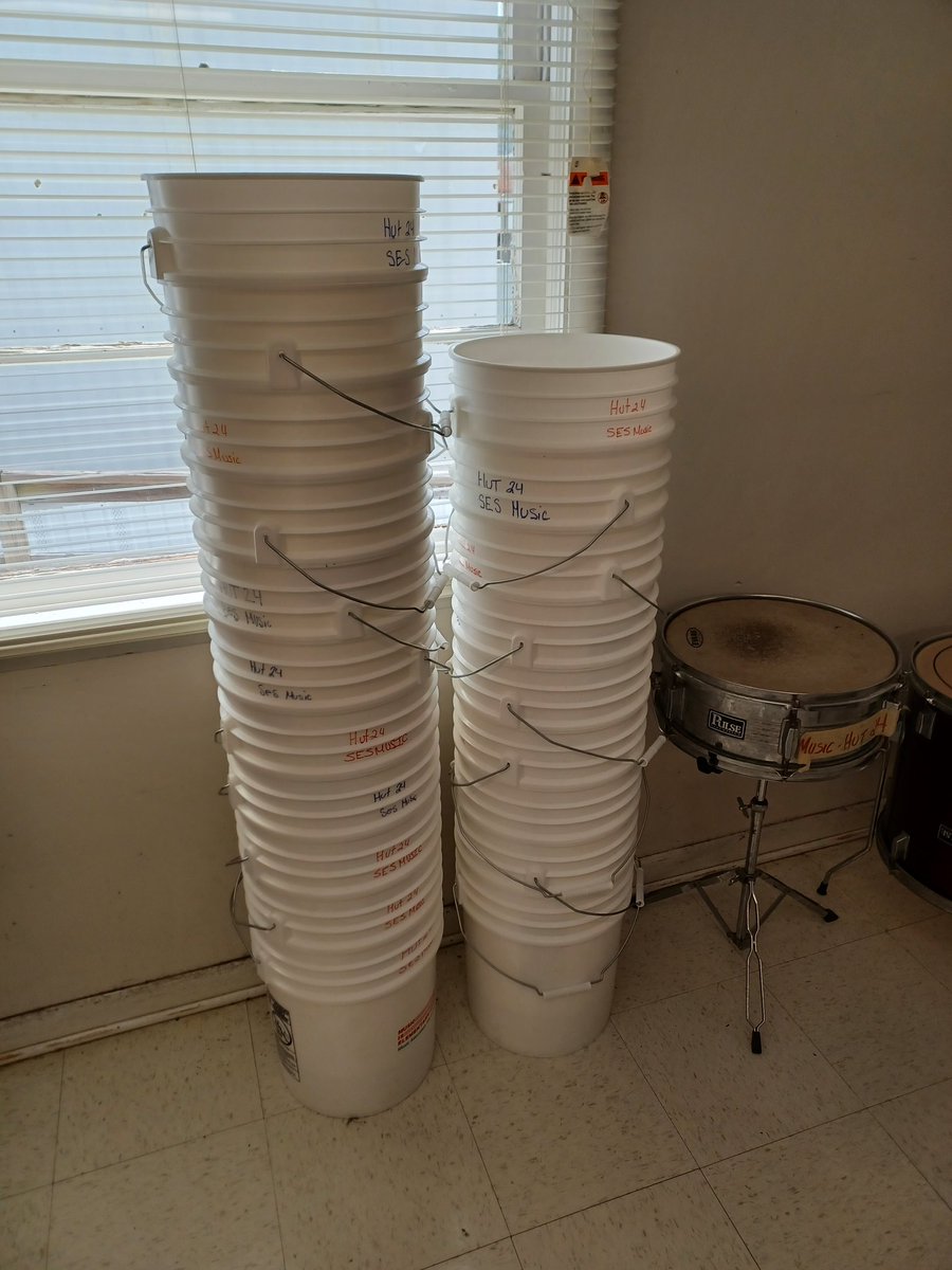 MsWellsMusic7's tweet photo. Looking forward to trying some bucket drumming this year! @Scurlockbears #everyjourneyhasagreatstory https://t.co/EAtuedntsb