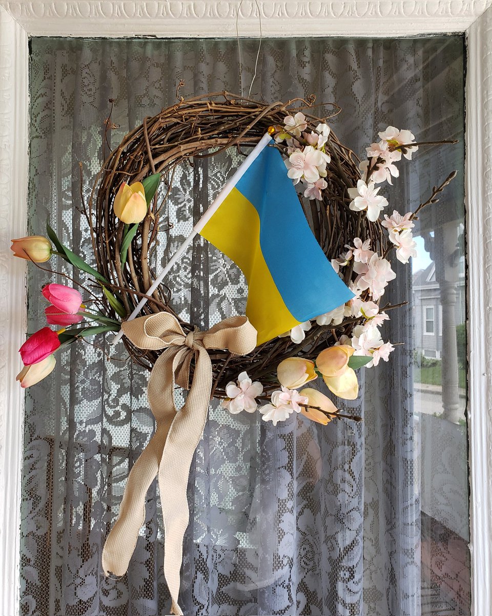#UkrainianFlagDay #StandWithUkraine #SlavaUkraini