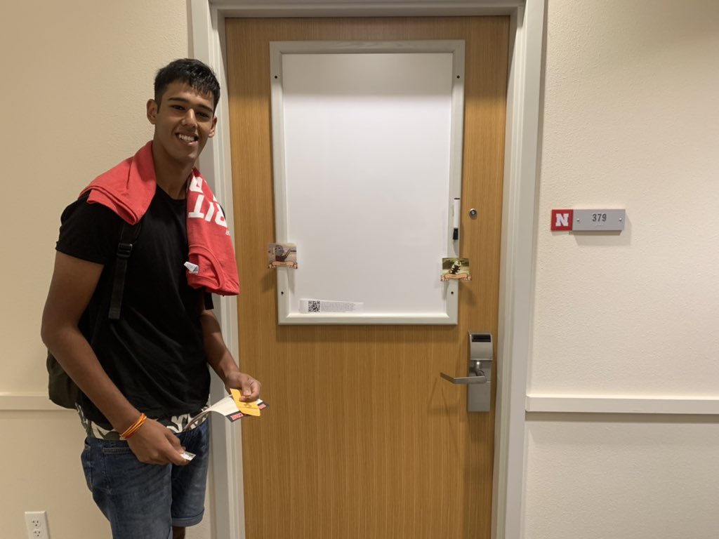 debroto's tweet photo. Fly high Atirath… chase your dreams… Go BIG… login in @UNLincoln @UNLPGM 

#firstdayatschool #Nebraska #PGA #pgti #golf #professionalgolf #passion #way2success #universitylife 

@citizentroy2016 https://t.co/yeUYrrEcqO
