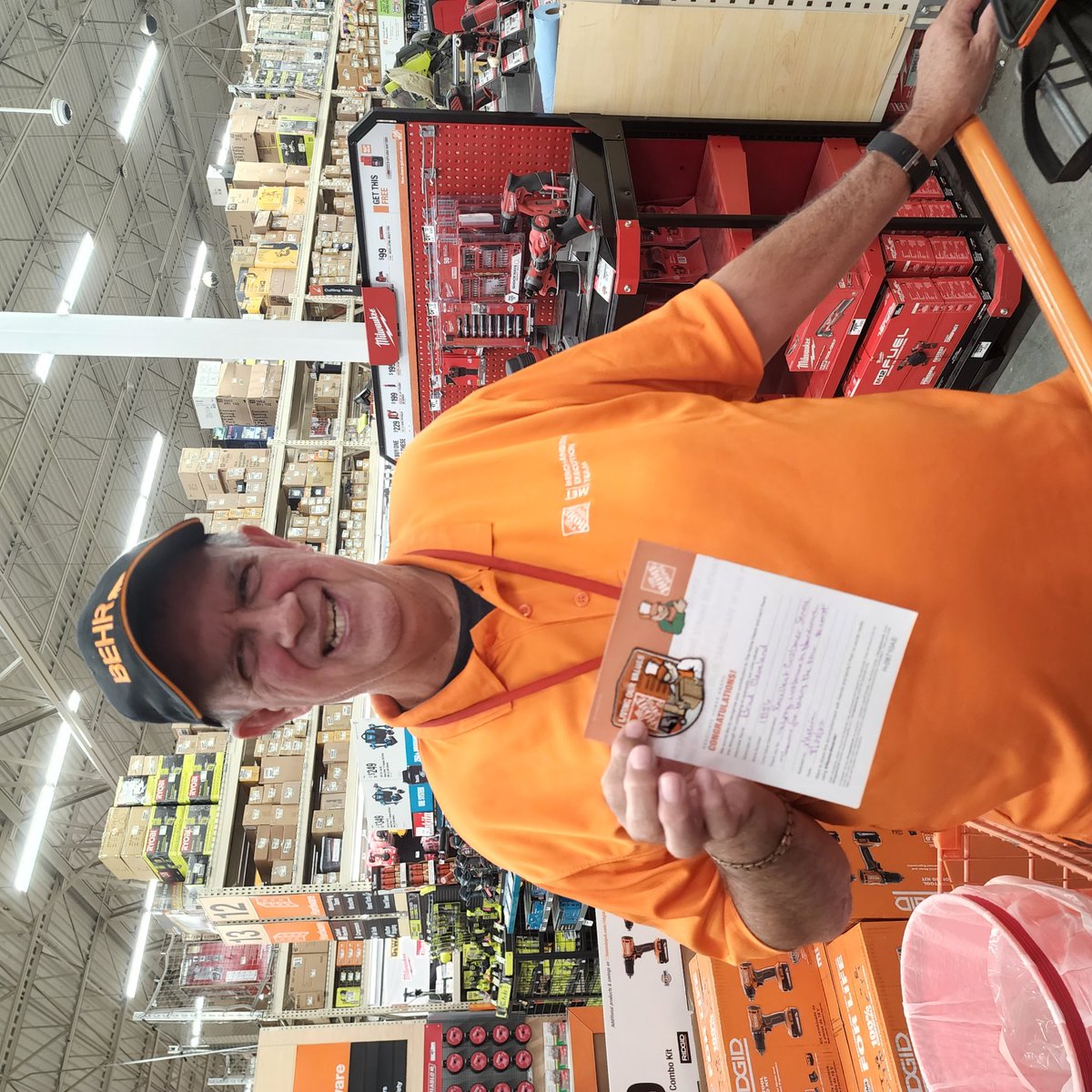 Thank you to MET Brad Cleveland for helping in Hardware!