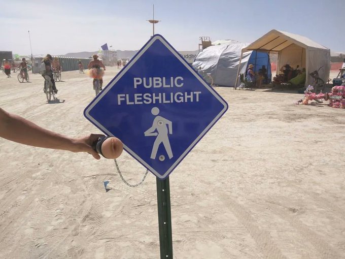 Burning Man understands civic responsibility. https://t.co/Yo1EYK0HLv