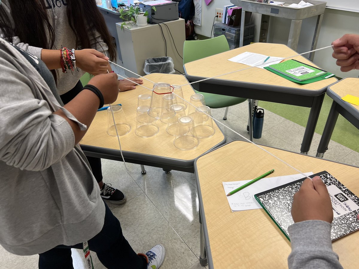 APMABulldogs's tweet photo. Teamwork makes the dream work! Team building activity #APMAlearners #8thgradescience https://t.co/J3s4RPylFJ