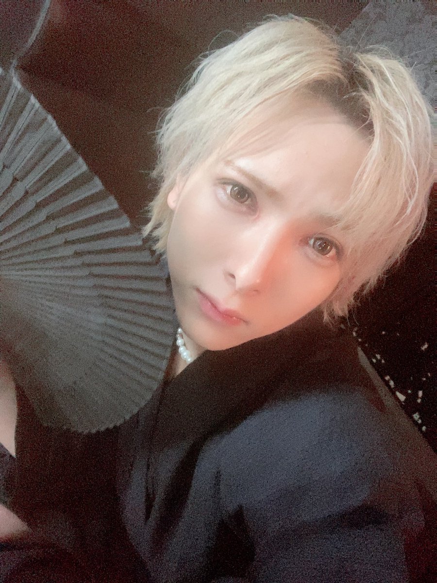 RAITO7123's tweet photo. ���衣🏮👘🎆
#ホスト #千葉 #千葉ホスト
#歌舞伎町ホスト
#イケメン #アイドル
#ホスト #浴衣
#ミナミ #大阪 
#新宿 #イケメン #ホストクラブ #キャバ嬢 #シャンパン #歌舞伎 #東京 #求人 #bar #夜職 #職業イケメン #水商売 #歌舞伎町ホスト #シャンパンタワー #バースデー #モデル #ほすほす #夜神月 https://t.co/D5GNR8rfJD