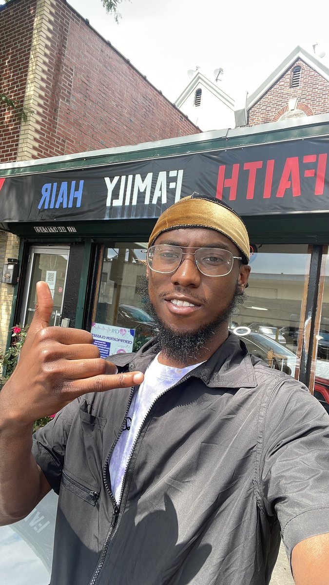 2muchPhrost's tweet photo. We here book with me now// link in bio 
#fades #sharpcut #barber #phillybarber #delcobarber #durag #hair #health #beauty https://t.co/bECHR491Pw