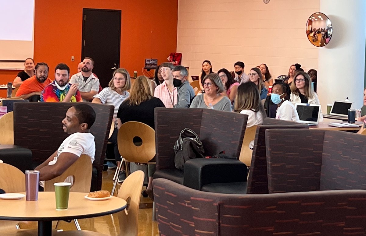 clubob9's tweet photo. Meeting new colleagues and reconnecting with old friends @A2_ClagueMS as teachers and staff get ready for 22-23. #YouBelongA2 #WelcomeBackAAPS @A2schools @A2SchoolsSuper https://t.co/kBnML3iShS