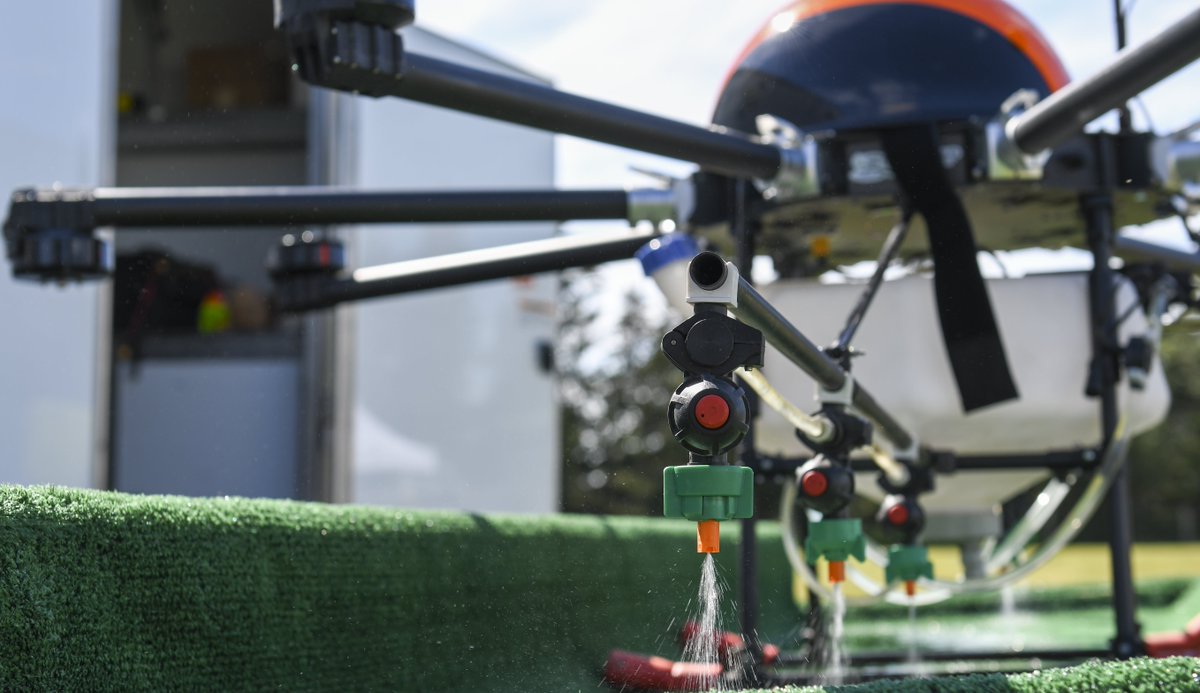 AgSmartOlds's tweet photo. It's #TechTuesday! 

Do you remember the @strongfieldenv exhibit at #AgSmart22? This incredible #AgTech leverages revolutionary technology and offers safe and sustainable environmental solutions capable of delivering better results https://t.co/xjbrAyNYYB