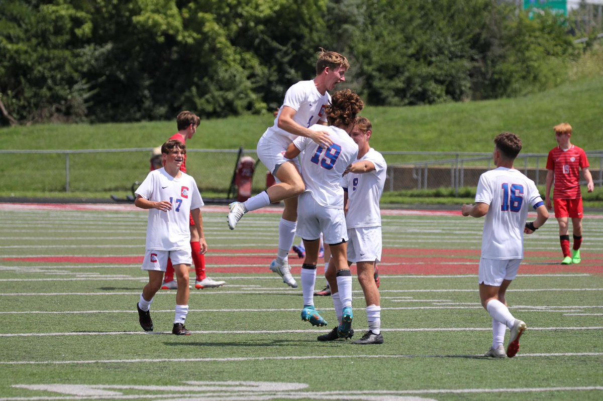Mason Arevalo is up for NKY boys soccer player of the week for his game against highlands!! Make sure to vote every hour⚽️⚽️ cincinnati.com/story/sports/h…