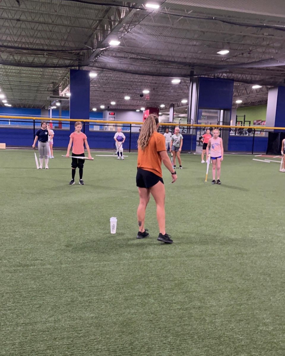BuildingChampHF's tweet photo. 🥎Our Tune Up for Fall hitting and pitching camps were a blast! We look forward to seeing you all next camp!🥎 https://t.co/yoej3yoy9J