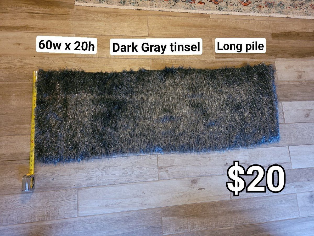 Pookauwa's tweet photo. Fur4sale https://t.co/XpYr68orgD