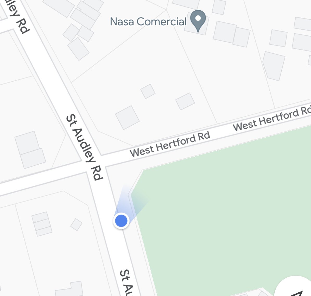 PhoenixMovazz's tweet photo. @LyndaShacks @CityofJoburgZA burst pipe on the corner of St Audley and West Hereford. Please investigate. https://t.co/Tk61SQj7Oh