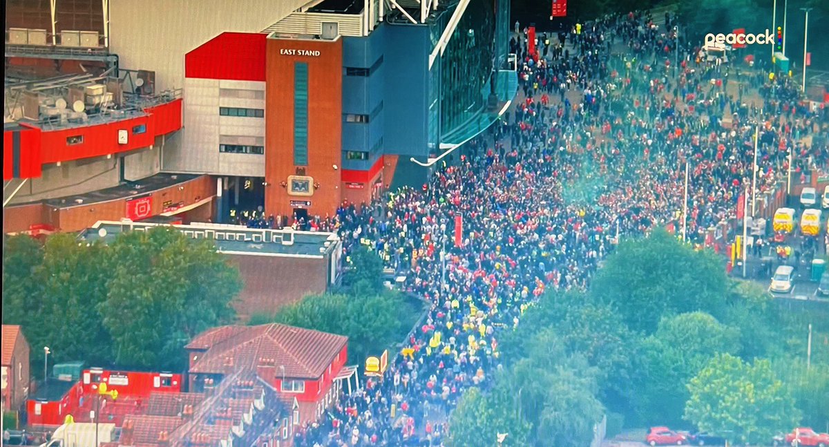 M16_OT_OG's tweet image. Bigger than City's title parade.
#GlazersOut #GlazersSellManUtd #LoveUnitedHateGlazers 
#JimRatcliffeIN