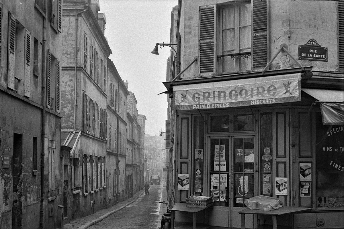 Valmad7's tweet photo. Paris vers 1955
85 rue de la Santé, à l'angle du passage Prévost
Photo de Maurice Bonnel https://t.co/WuoC7e8YrV