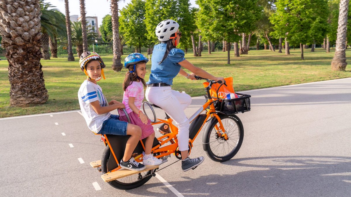 BikesYuba's tweet photo. Le biciclette da carico per trasportare i bambini sono molto sicure perché hanno il telaio costruito proprio per questo scopo e possono trasportare fino a tre passeggeri. #lastenfahrrad #yubabike #yubabikes #cargobikes #cargobike #donnobikes #igogreen #citybike https://t.co/Ifwhn0w53z